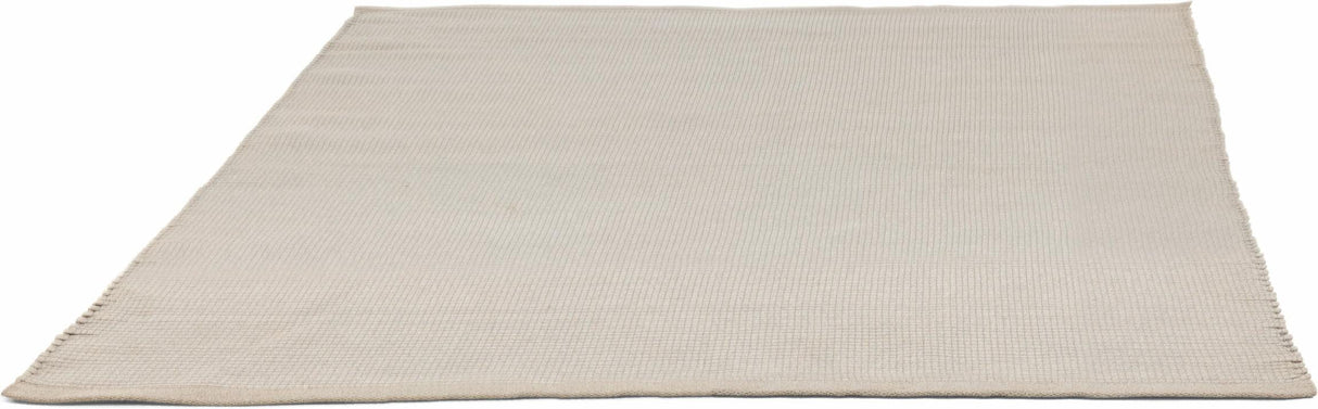 Manutti Linear Rug Tapis d'extérieur 170x230cm Pepper M514