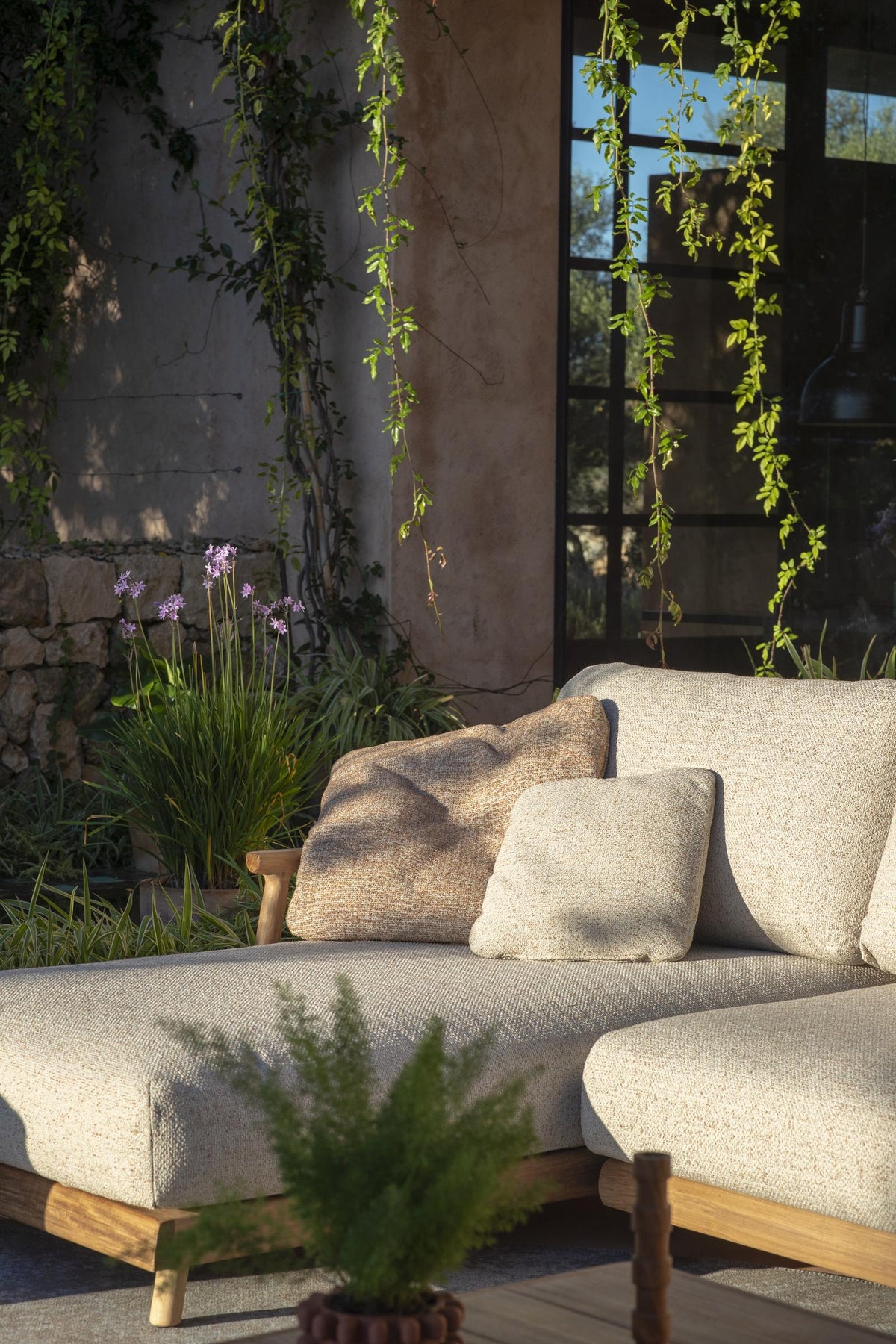 Manutti Muyu Chaise Lounge Right, coussins non inclus