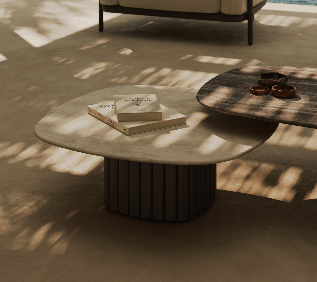 Manutti Nami Table basse céramique 78x78cm h:27cm