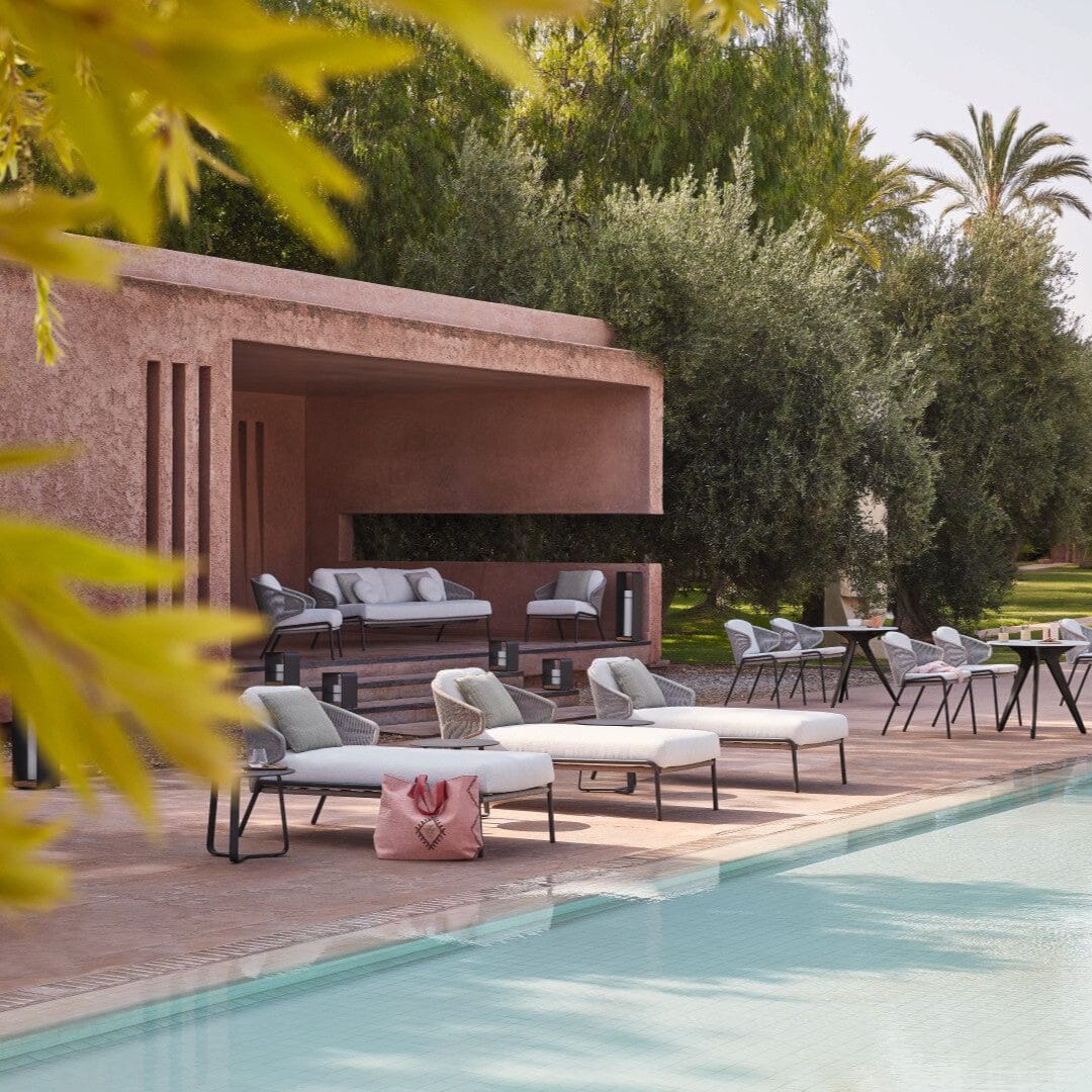 Manutti Radoc Radius Lounger, chaise longue méridienne, coussins en sus