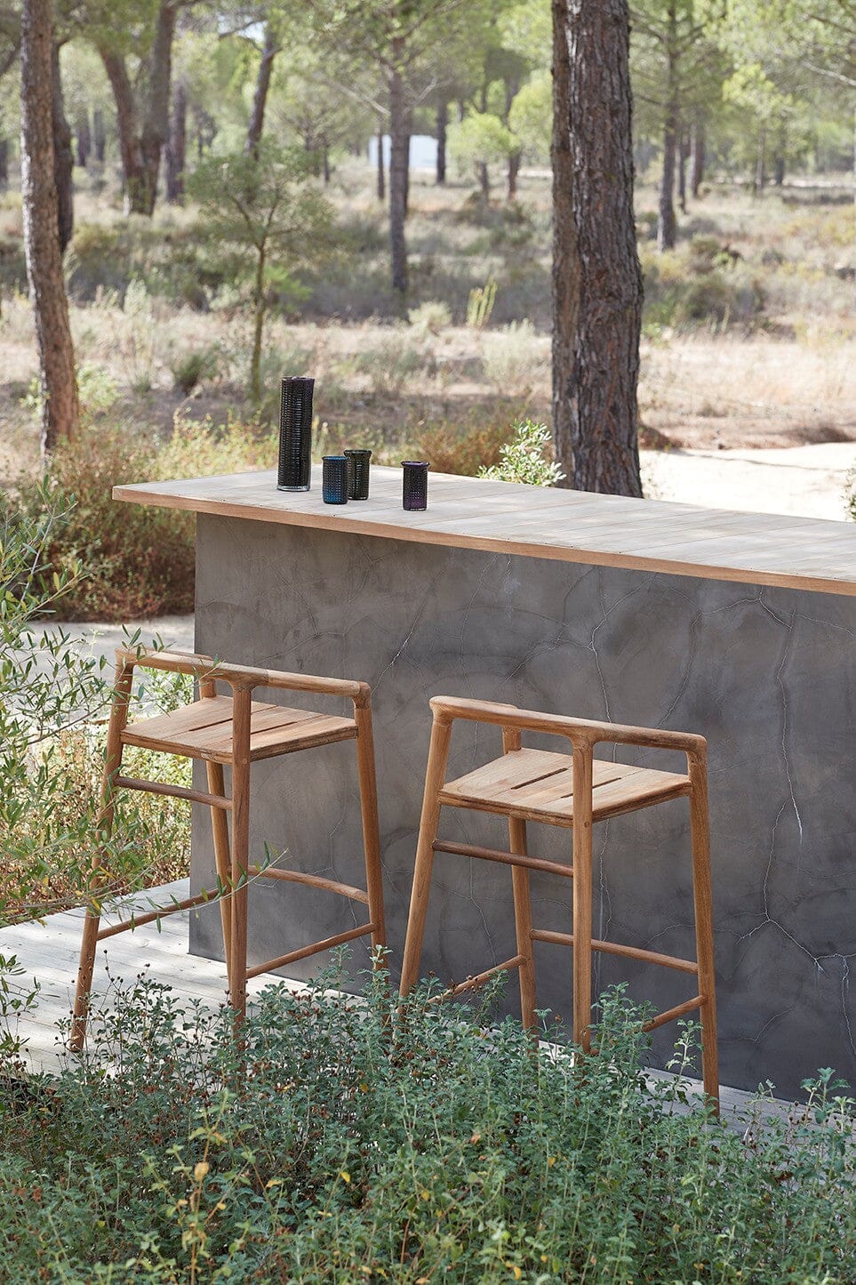 Manutti Solid Barstool 61 avec dossier, coussin en sus