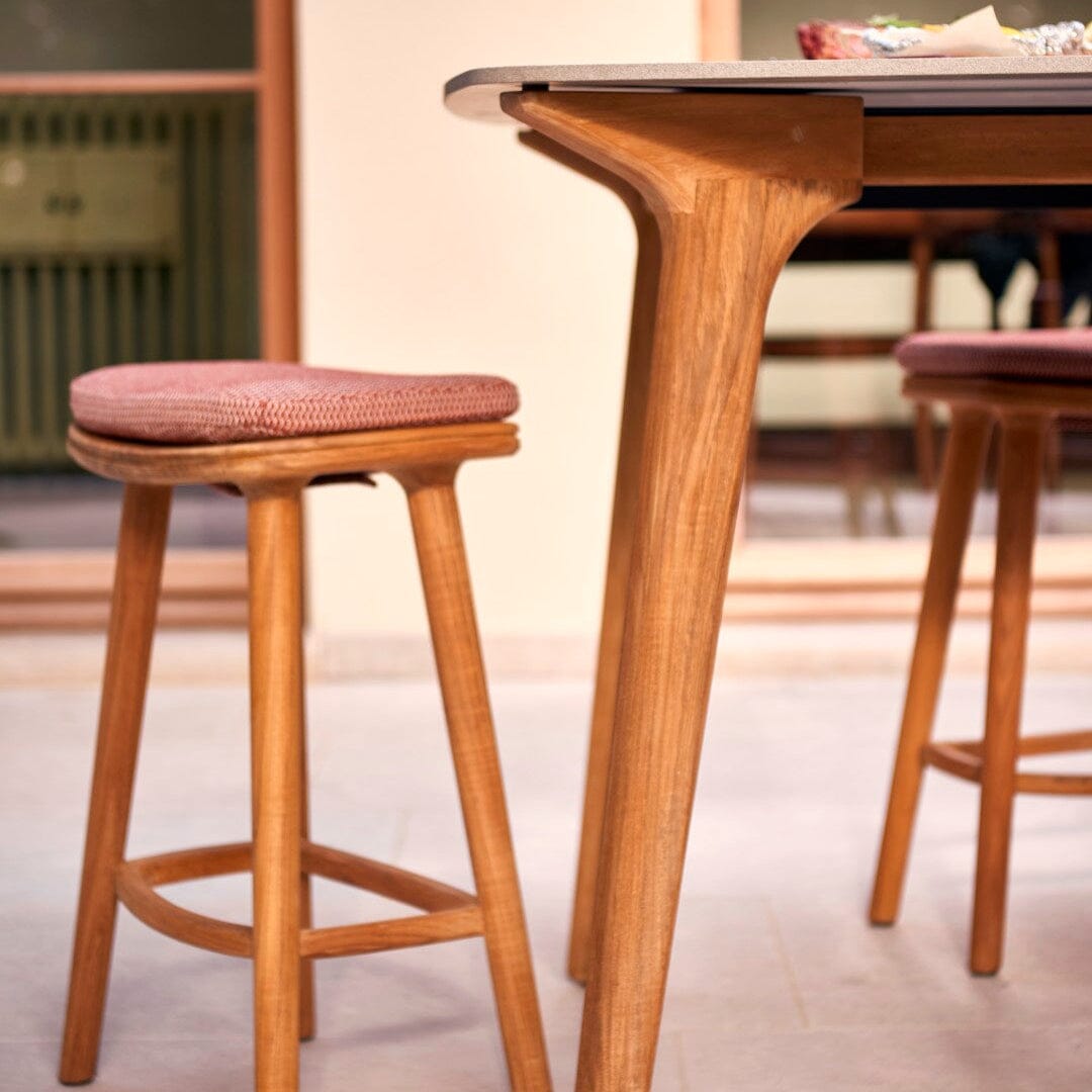 Manutti Solid Counter Stool 61, coussins en sus