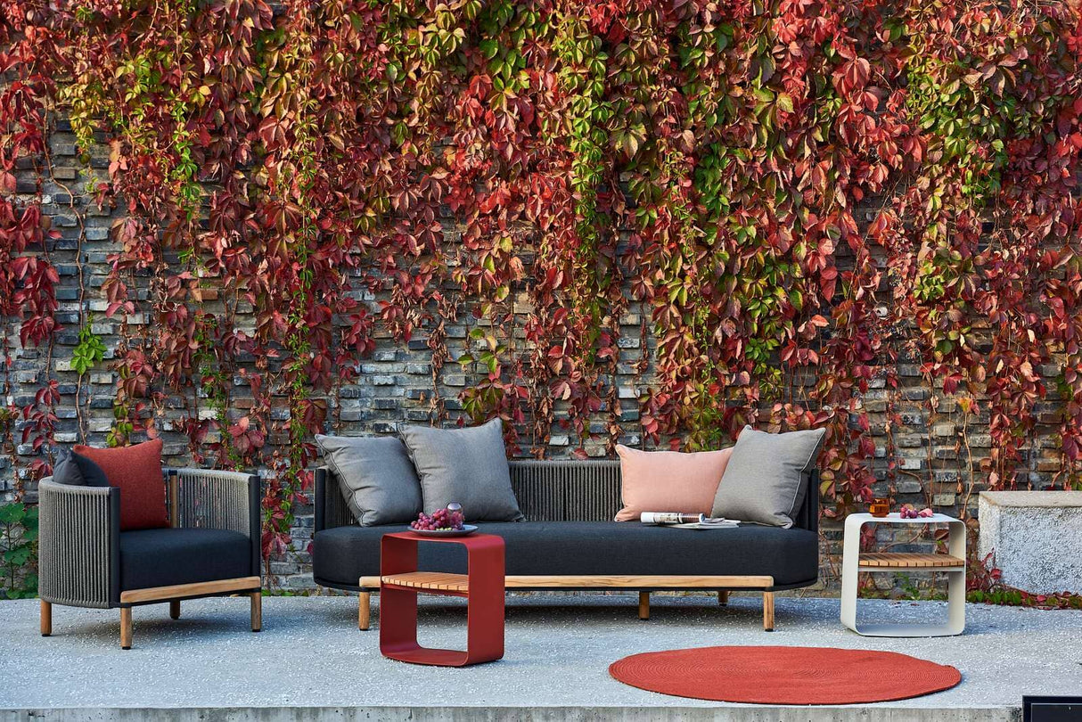 Mindo 109 Side table 48x35cm H:50cm