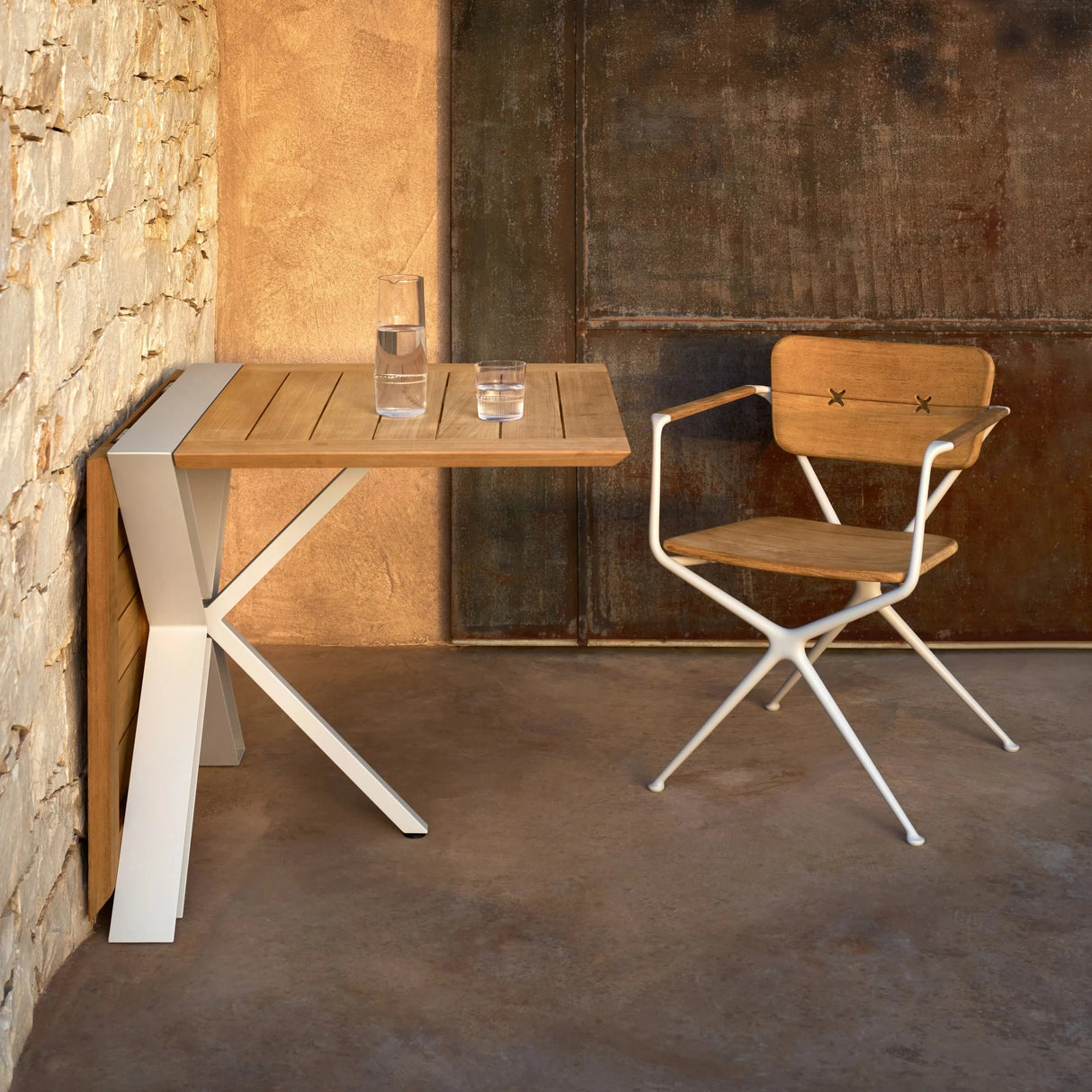 Royal Botania Traverse TRV150F Table repas rabattable 150x85cm