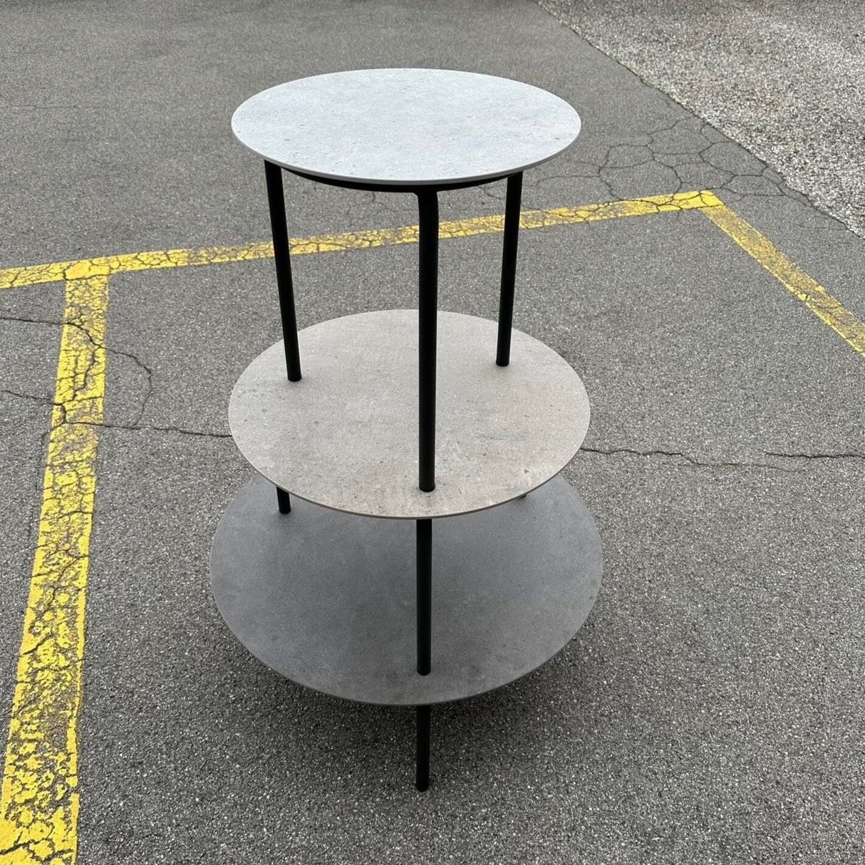 Tria Set de 3 tables basses gigognes en inox anthracite avec céramique