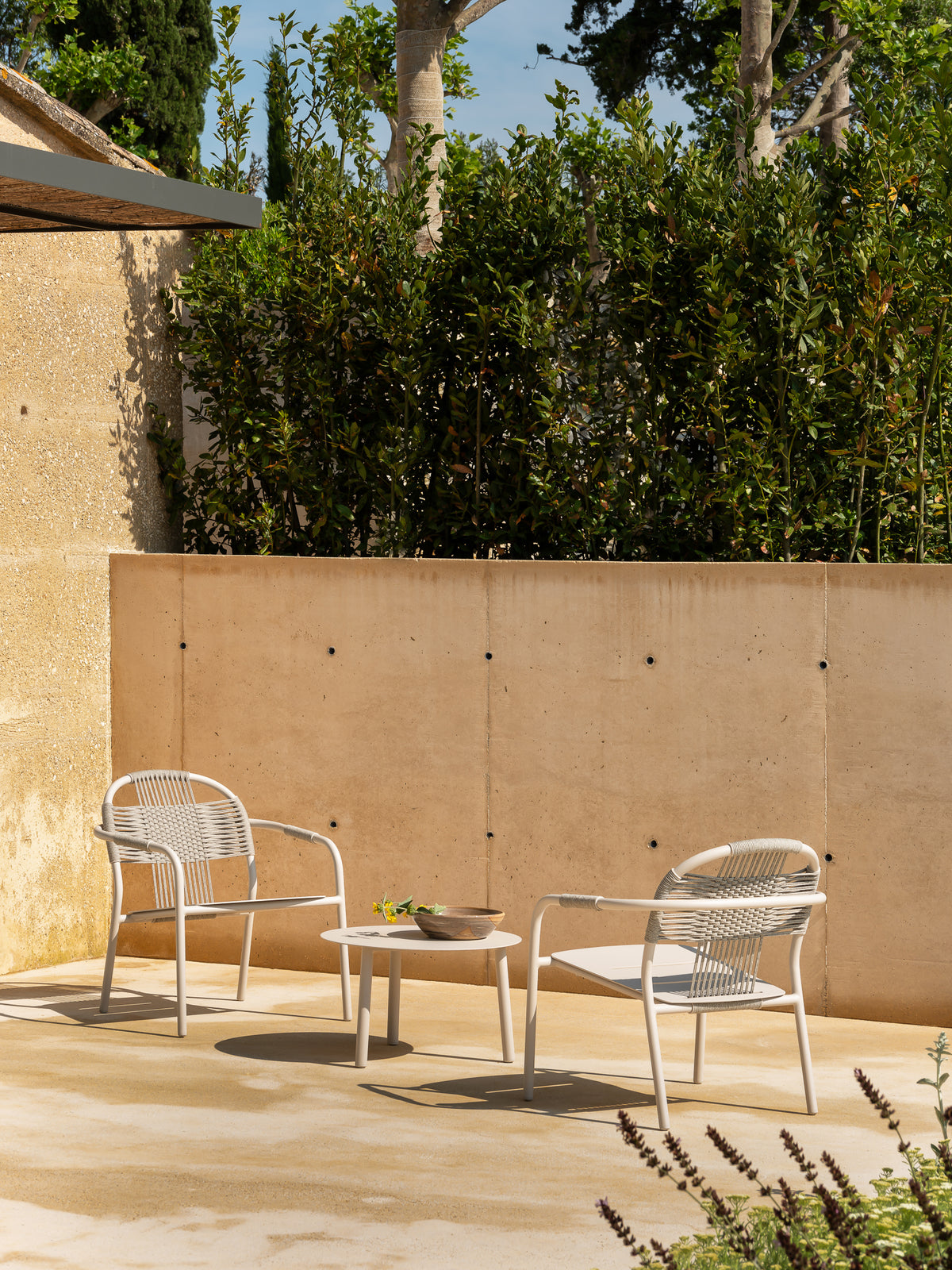 Vincent Sheppard Cleo lounge chair – Dune white