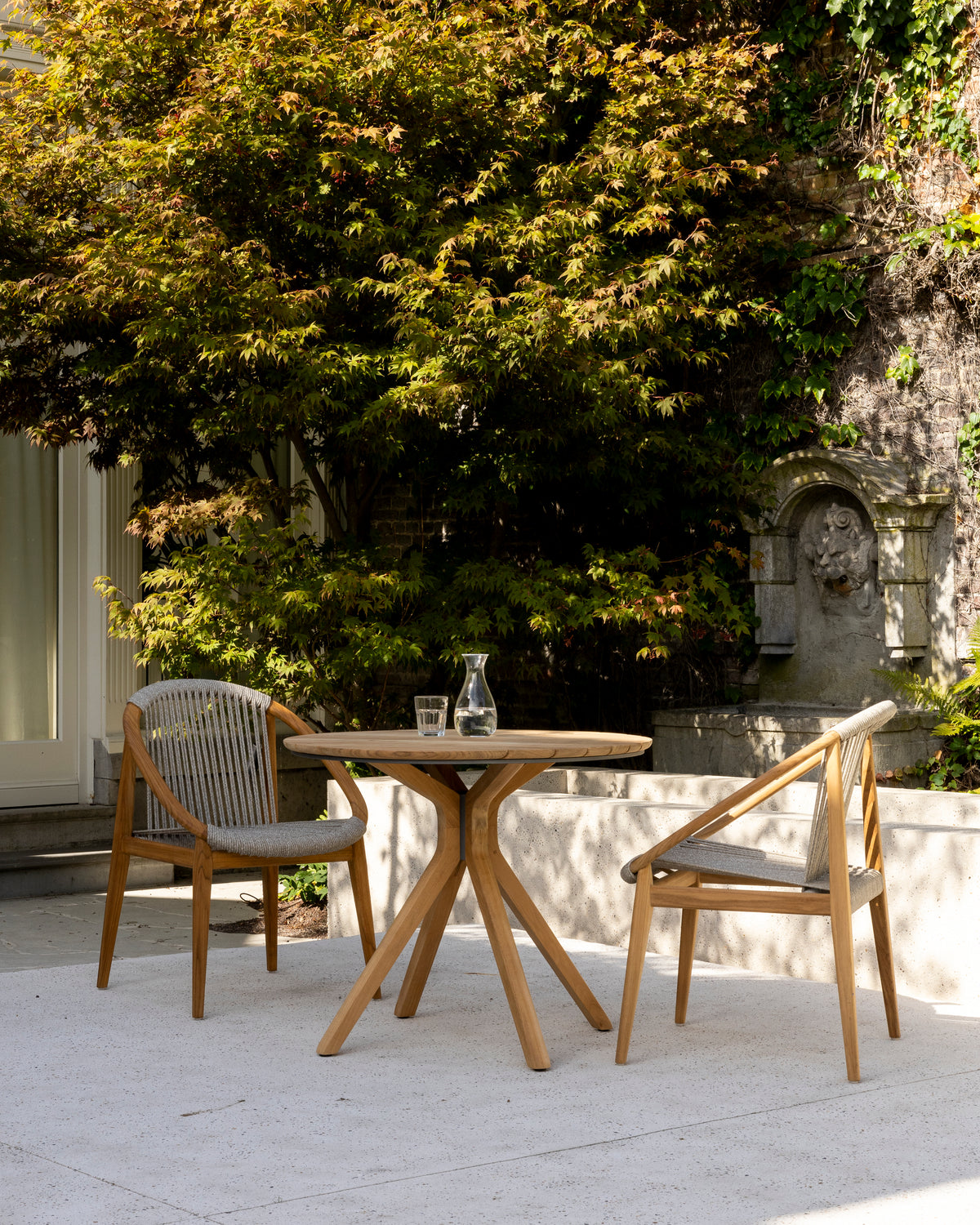 Vincent Sheppard Noa dining table – Dune white, Untreated teak