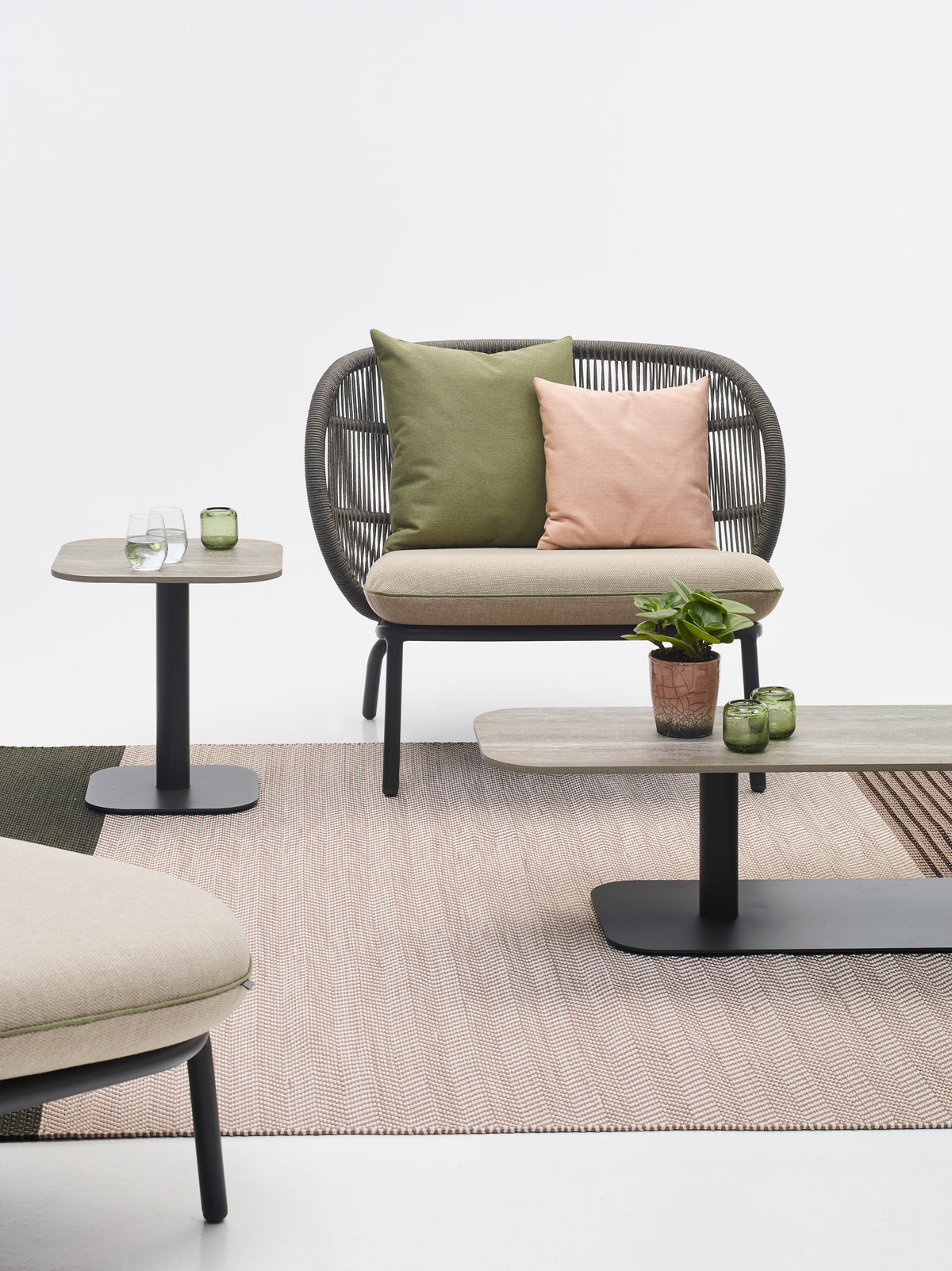 Vincent Sheppard Kodo lounge chair – Fossil grey, Flint