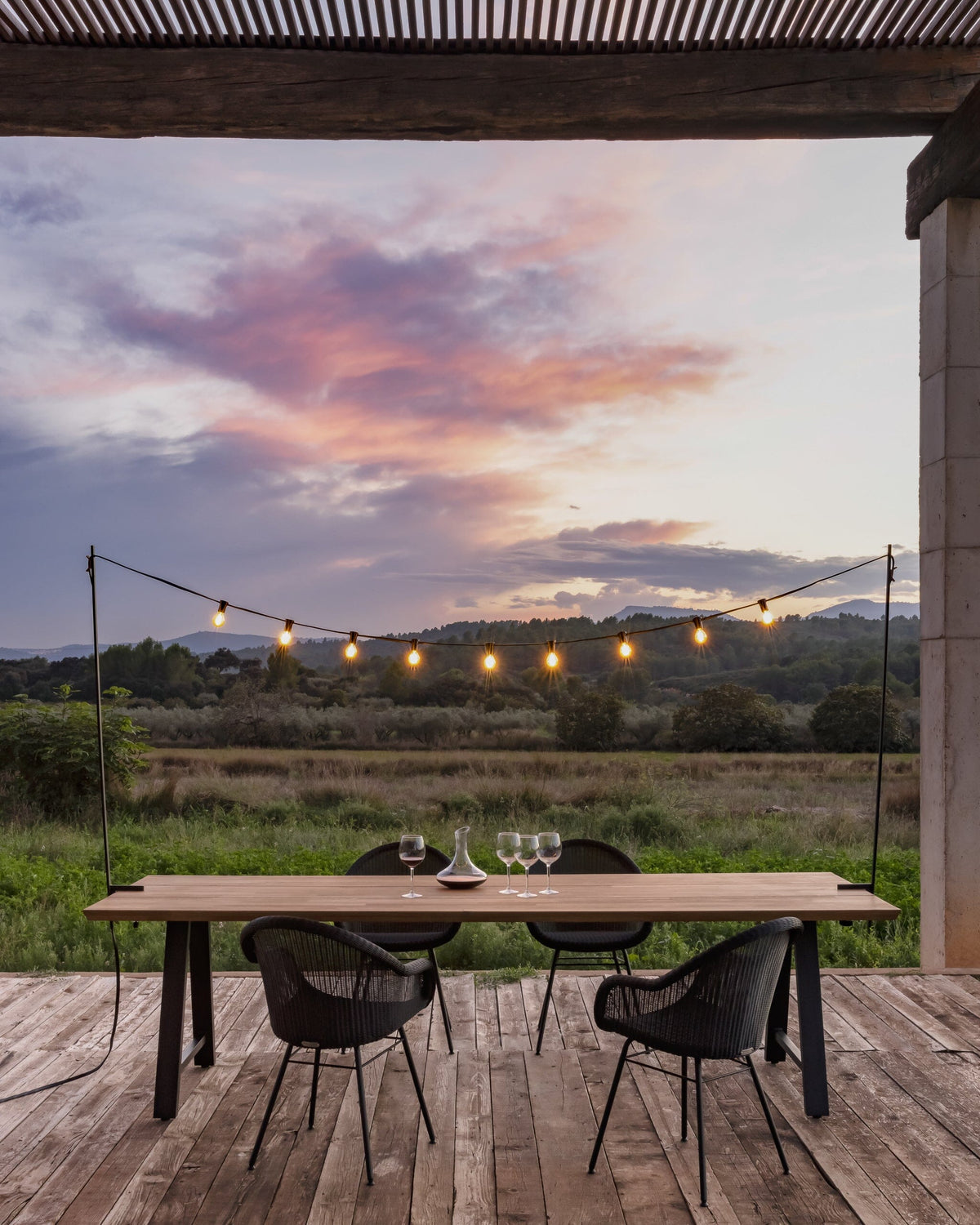 Vincent Sheppard Light My Table guirlande avec supports pour table