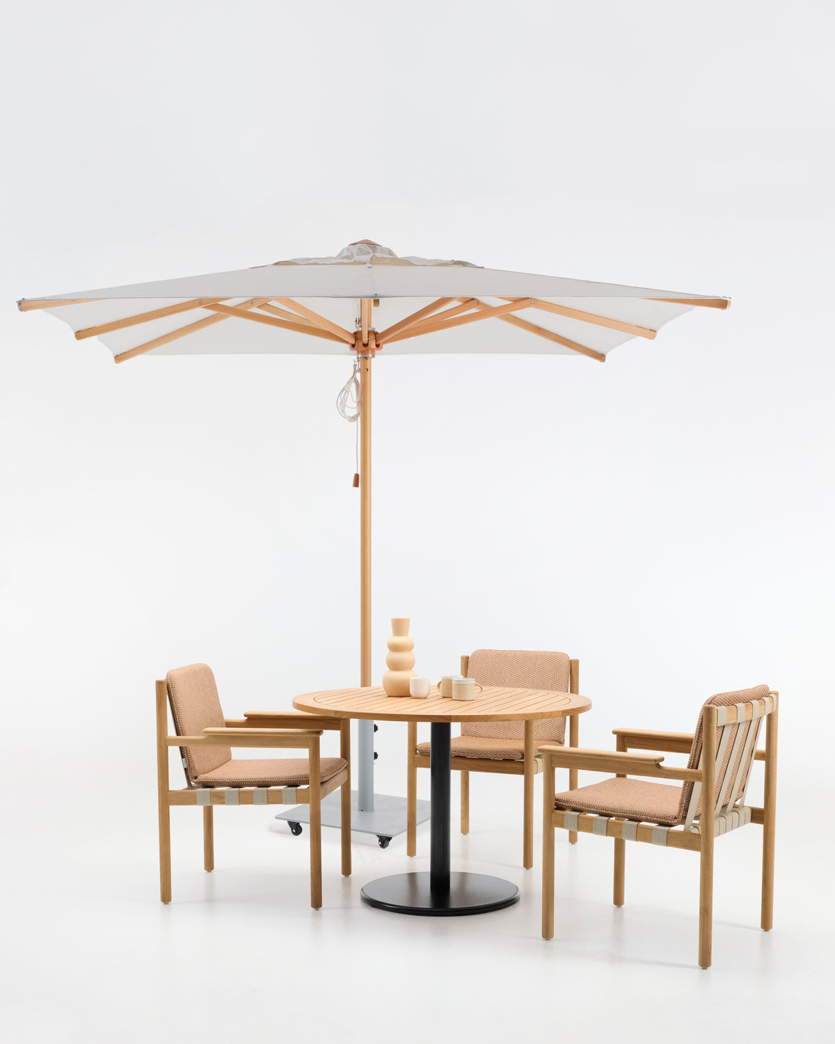 Vincent Sheppard Ronda bistro table – Flax