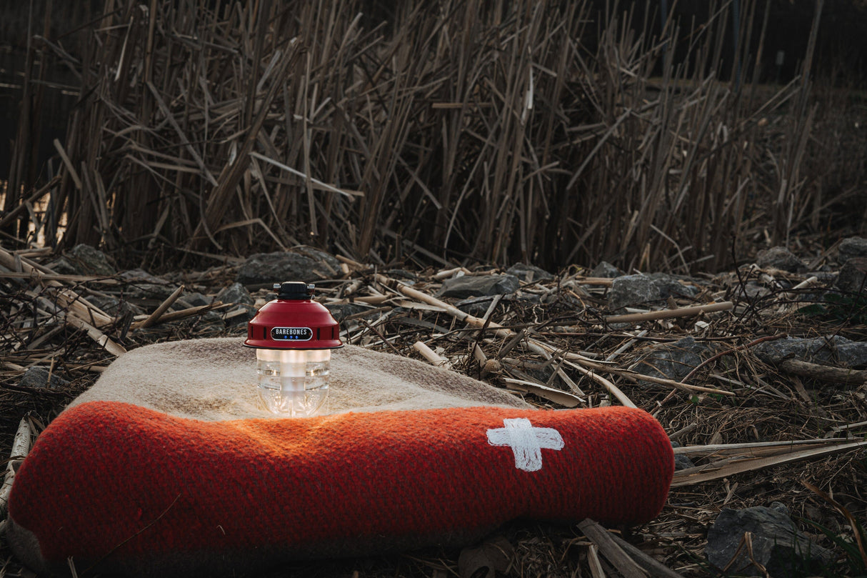 Barebones Beacon light lampe sans fil avec mousqueton