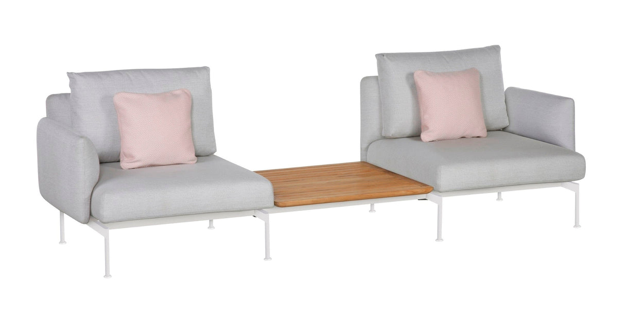 Barlow Tyrie Layout Deep Seating Companion Set - with Low Arms (two 1LYMB1 with low arms et bridging table 2LYB08) - avec coussins