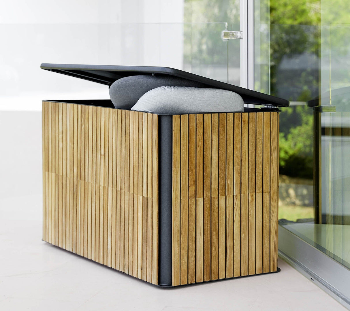 Cane-line Combine Coffre à coussins Box Small 116x63cm H:71cm (5708)