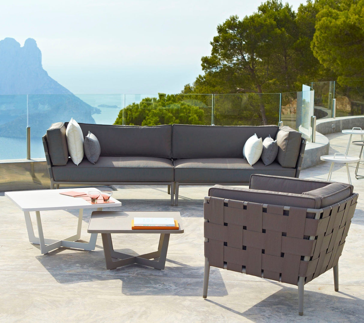 Cane-line Conic Fauteuil Club Lounge, coussins inclus (8437)