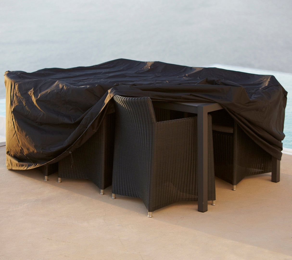 Cane-line Cover 10: Housse pour Tables repas max 160cm incl. 4 chaises (5610S)