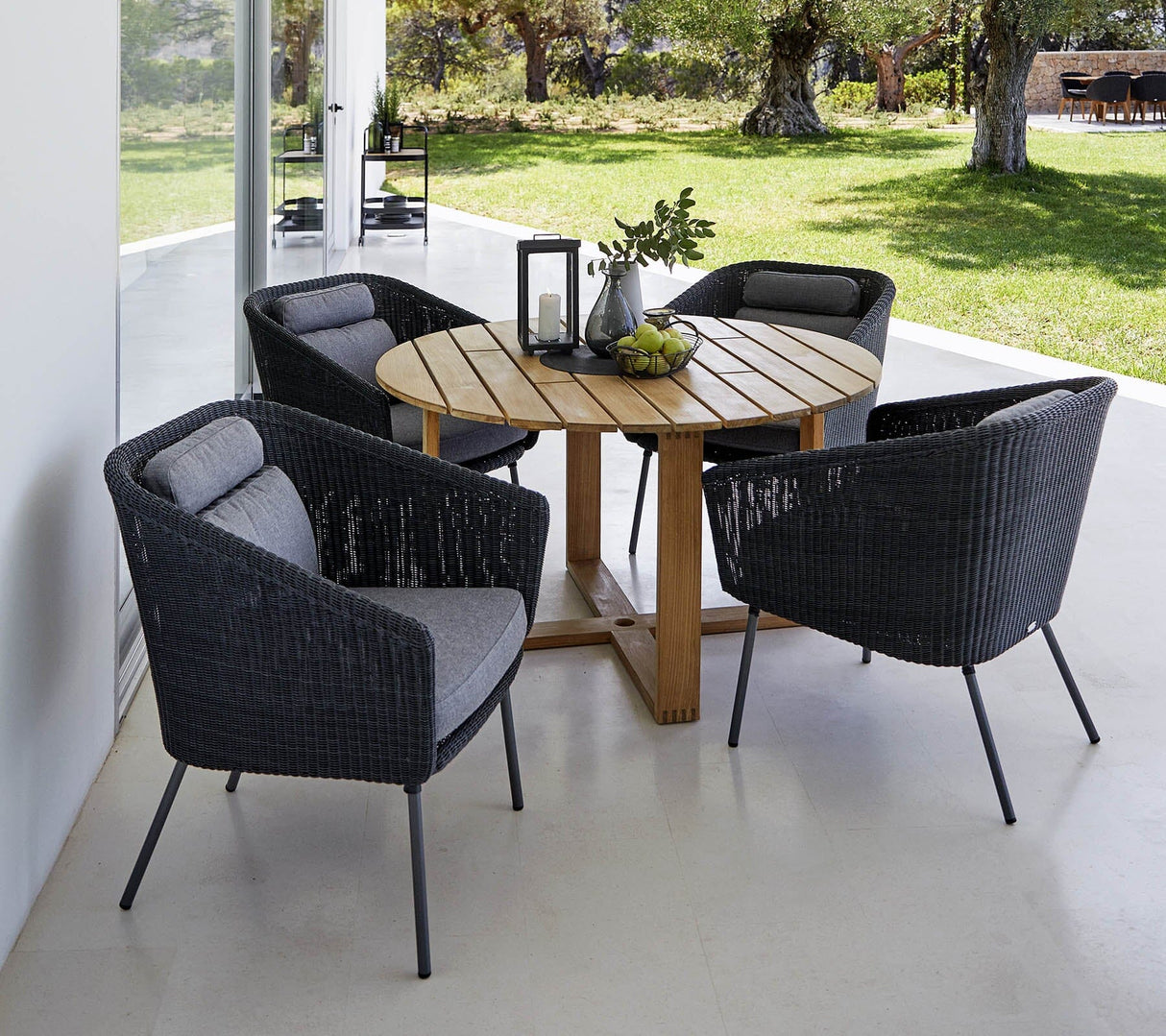 Cane-line Endless Table repas ronde Ø 130cm (5071)
