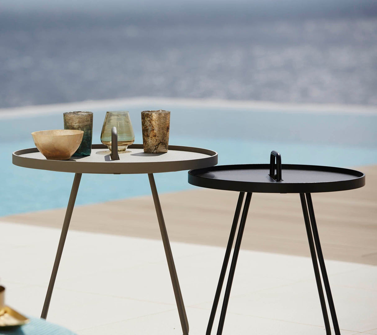 Cane-line On-the-move Side Table Large Ø 52cm H:60cm (5066)