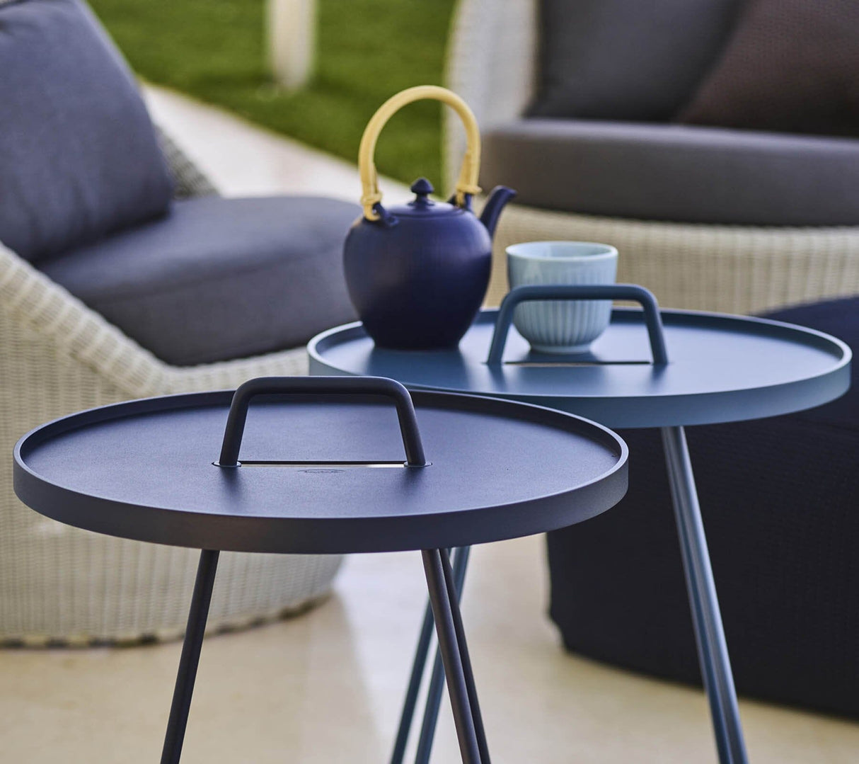 Cane-line On-the-move Side Table Small Ø 44cm H:54cm (5065)