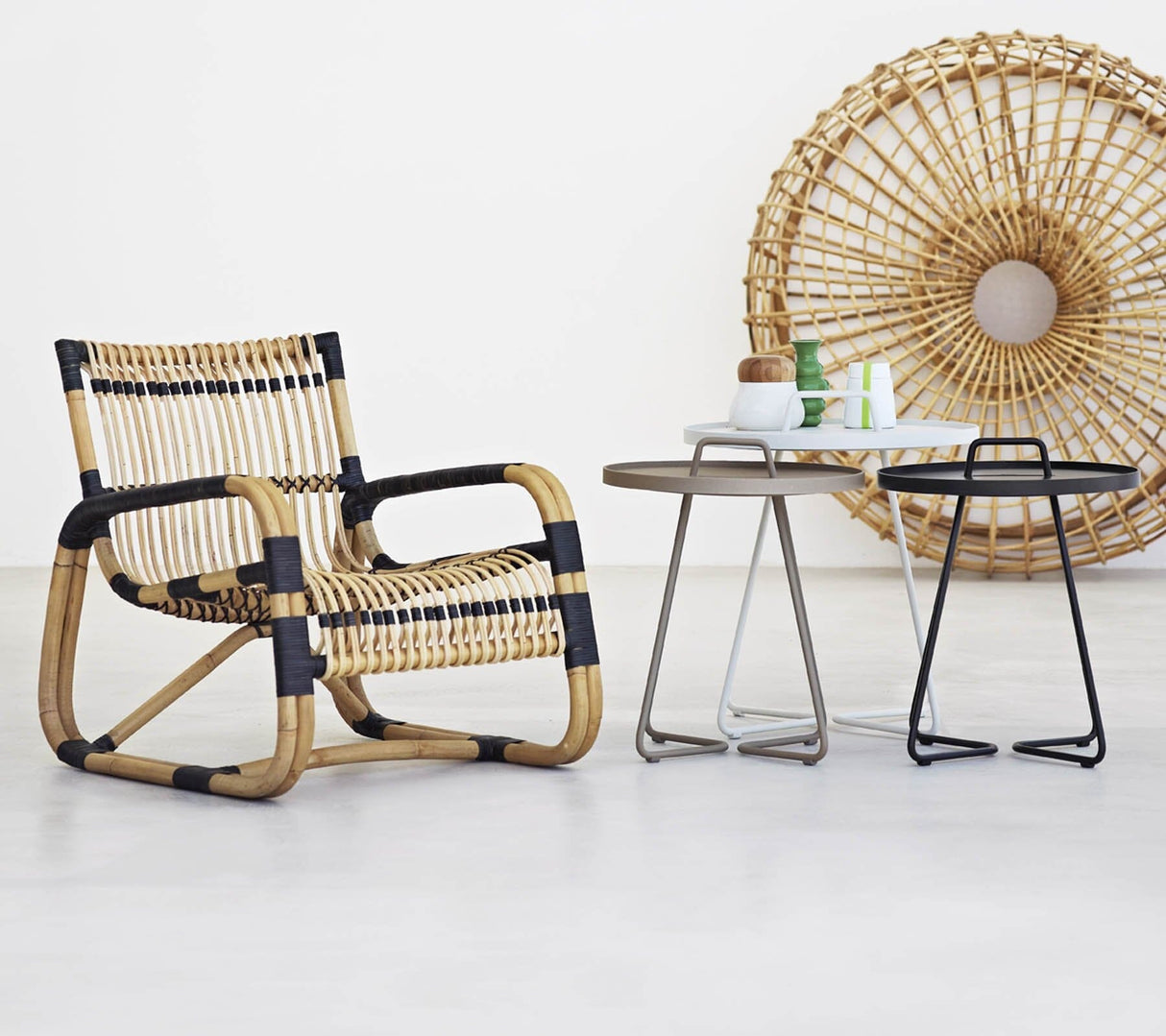 Cane-line On-the-move Side Table Small Ø 44cm H:54cm (5065)