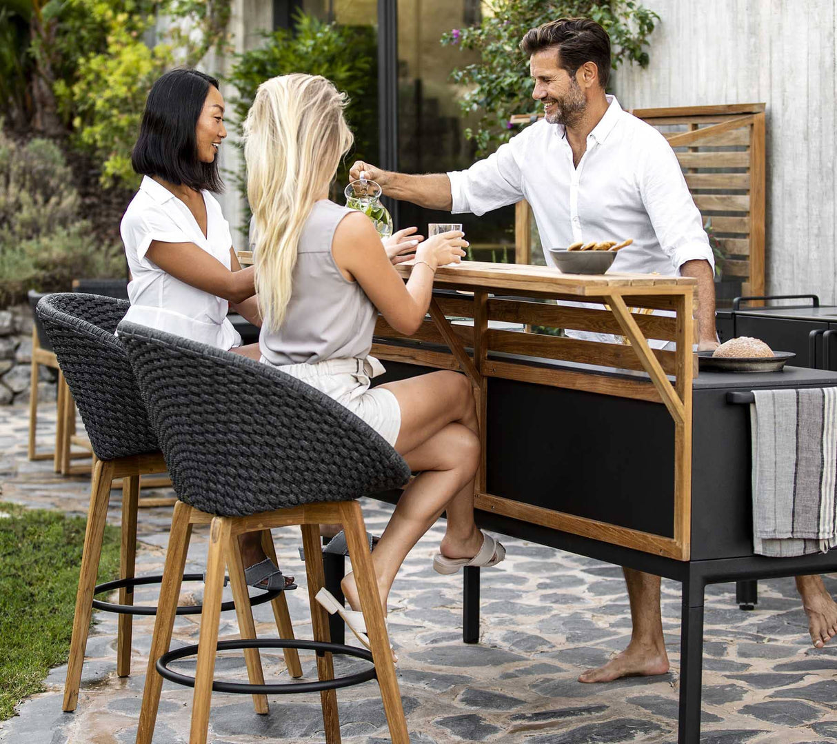 Cane-line Peacock Rope Chaise haute de bar avec pieds en teck (5455)