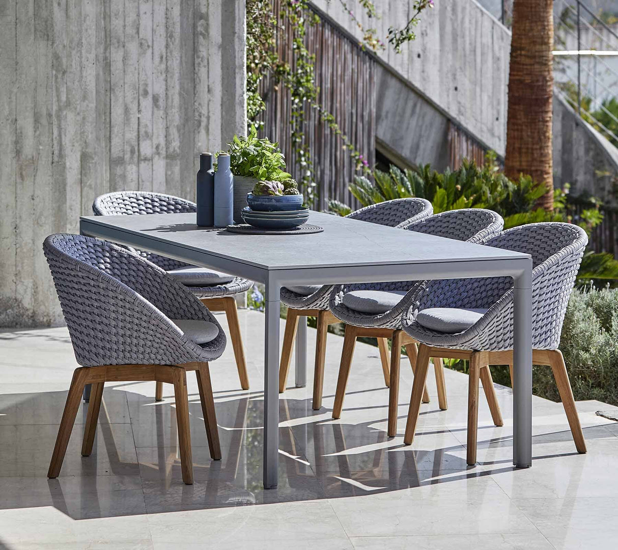 Cane-line Peacock Rope Fauteuil repas avec pieds en teck INDOOR (5454), coussin en sus