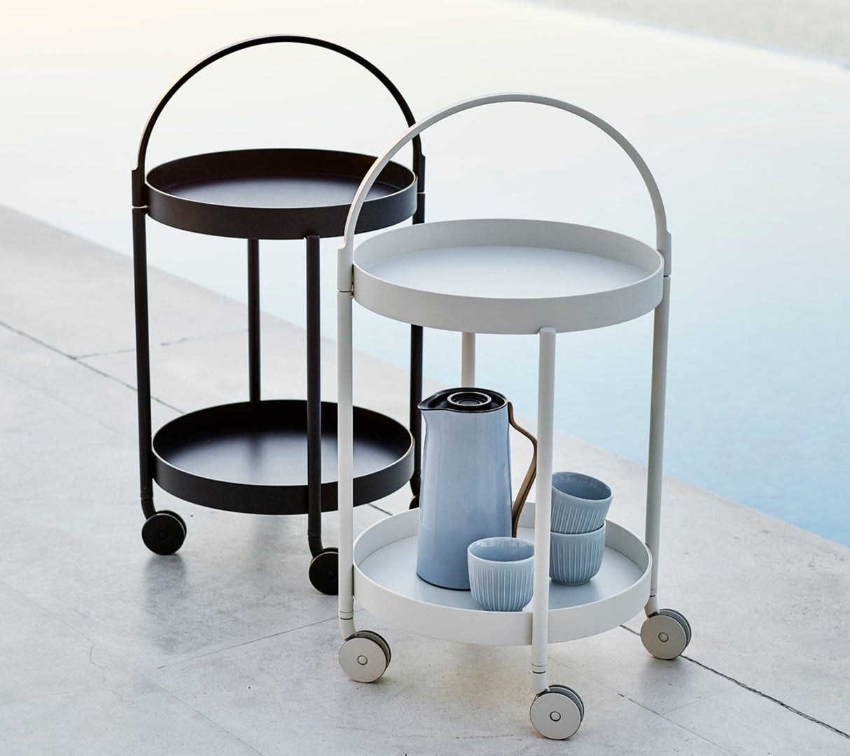 Cane-line Roll Trolley Desserte ronde Ø 44cm avec roues (5002)