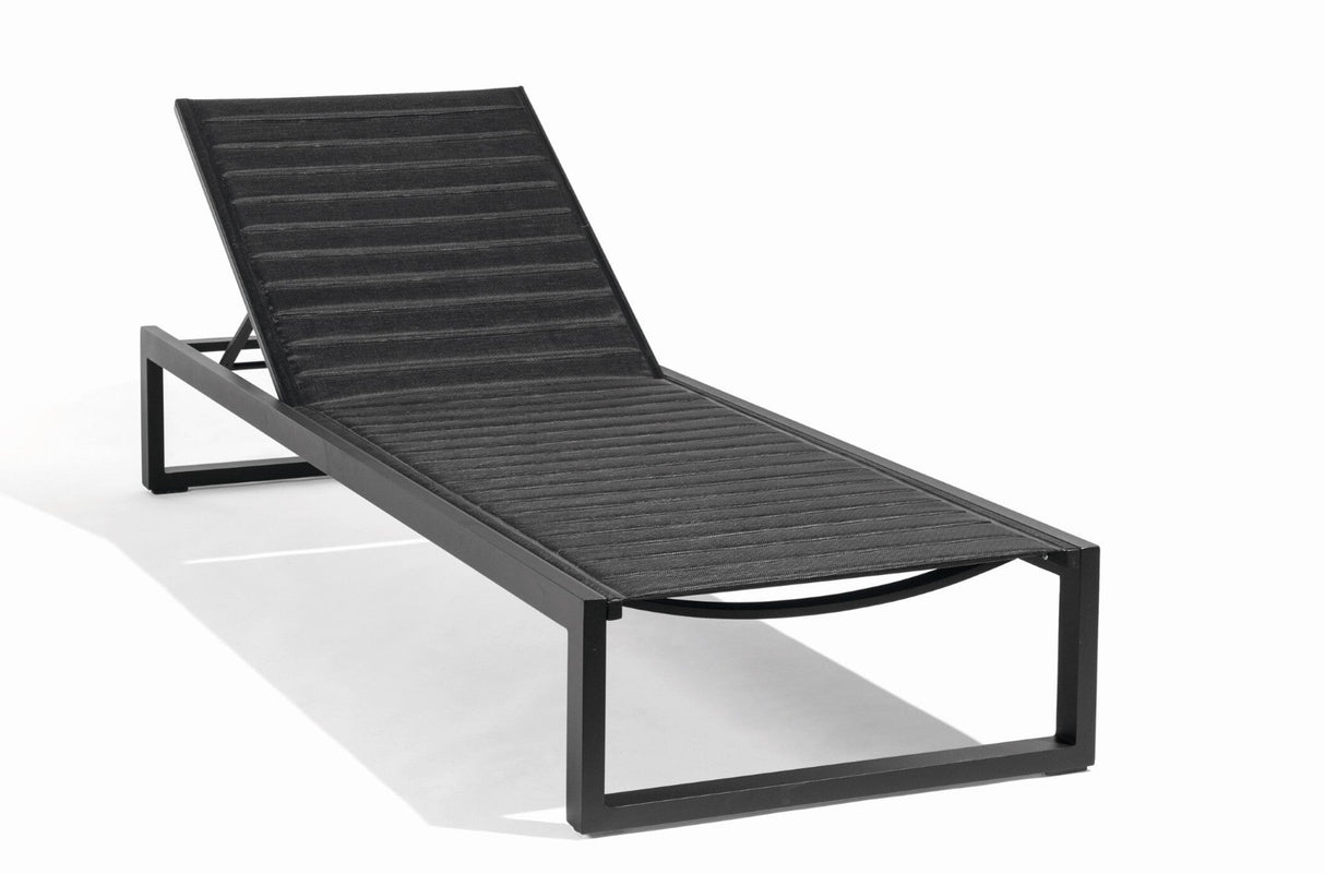 Diphano Metris Chaise longue Lava AF10 + Black T032