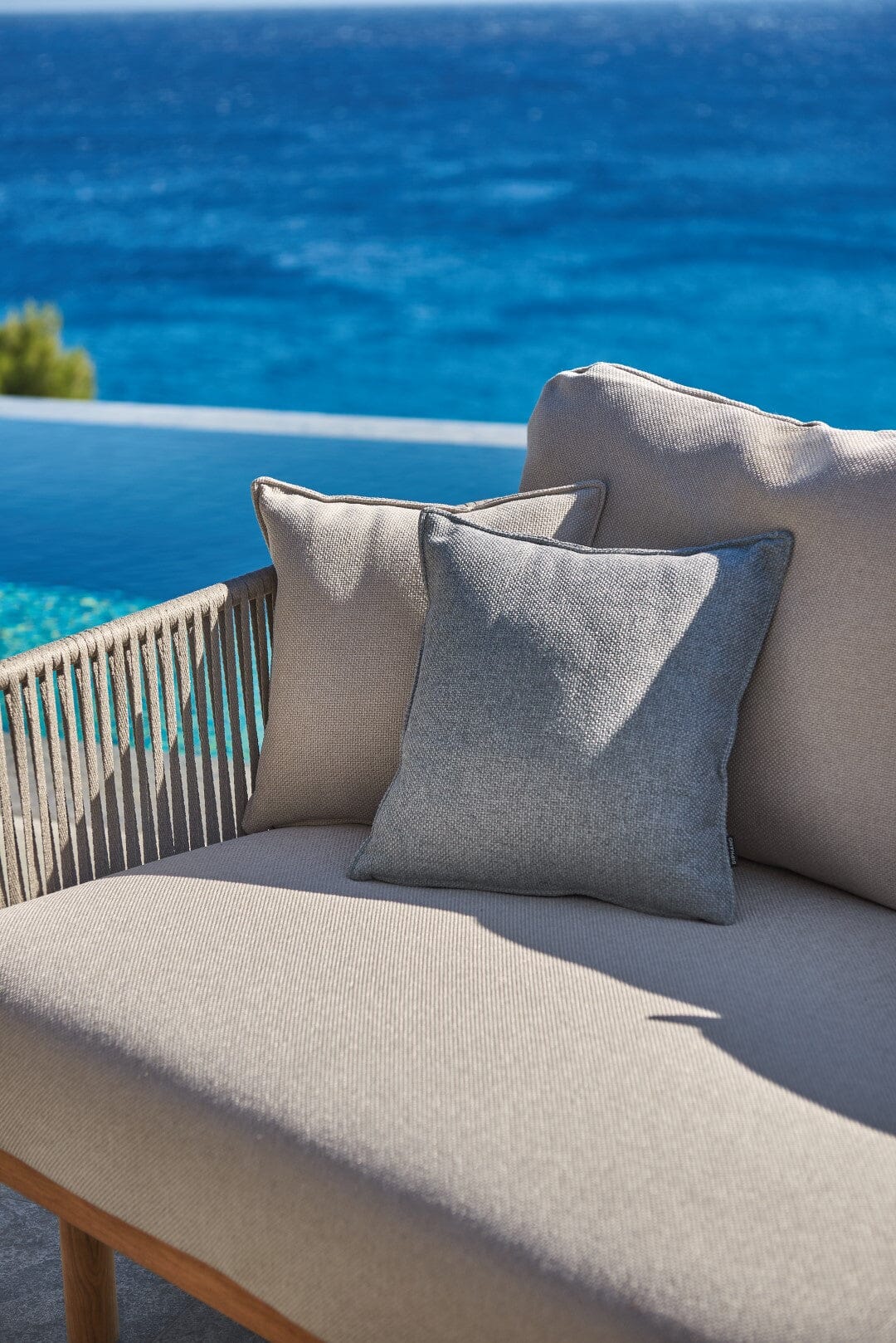 Diphano Newport Canapé Lounge 2 places - Coussins en sus