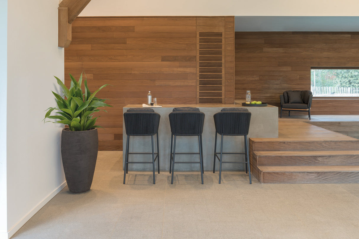 Diphano Omer Tabouret de Bar H:77,5cm - coussin en sus