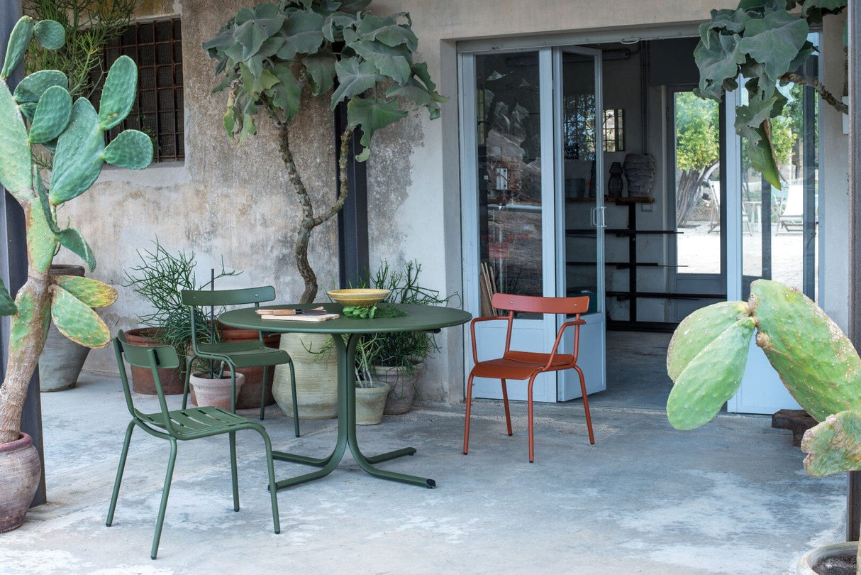 Emu 1156 Table Système Table Fixe ronde Ø117cm Bords arrondis