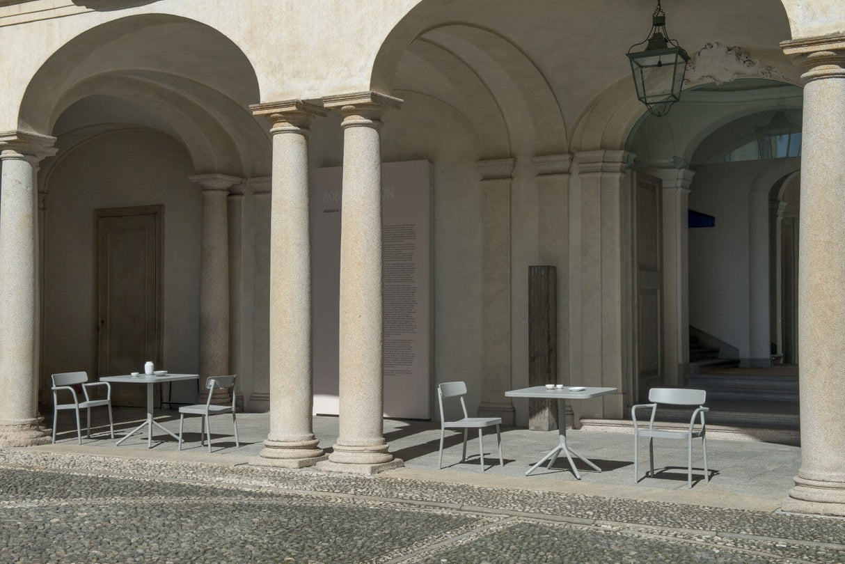 Emu 280 Grace Chaise