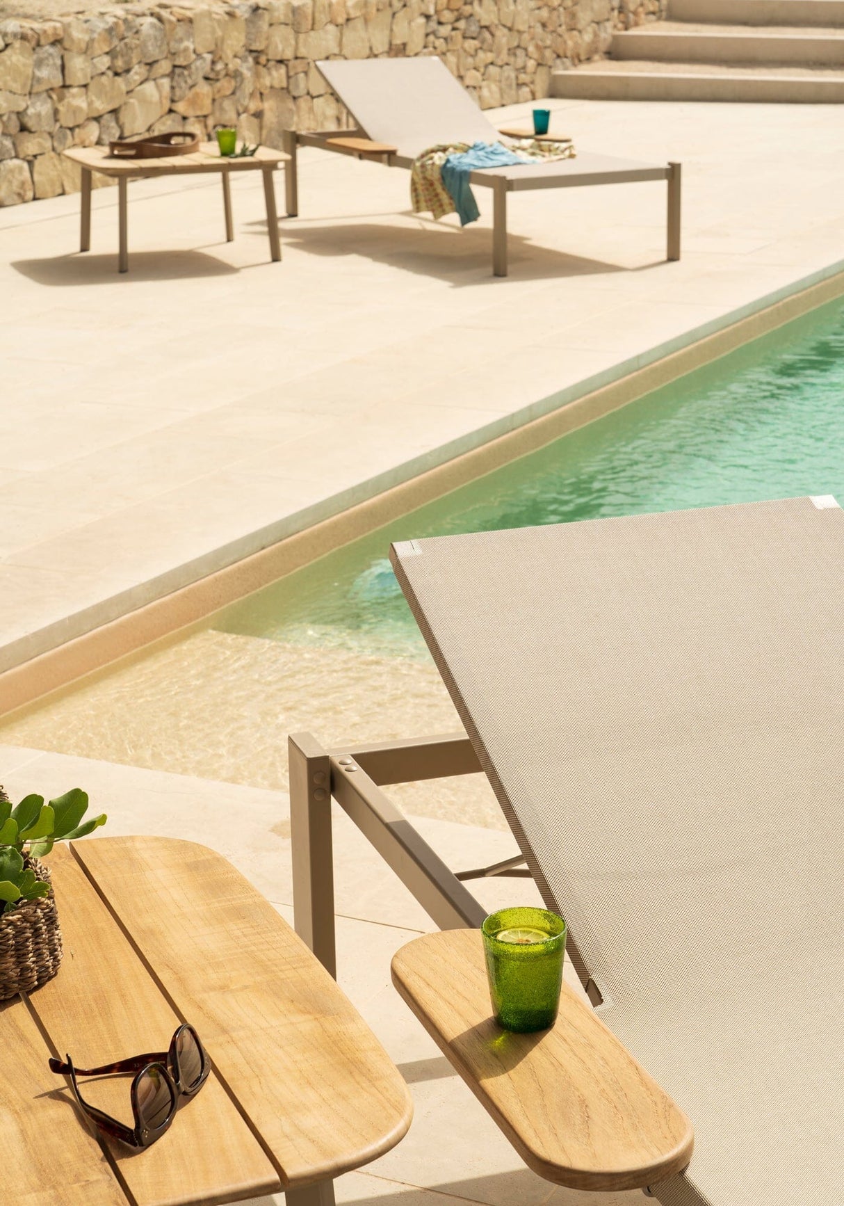 Emu 289 Shine Chaise Longue Double