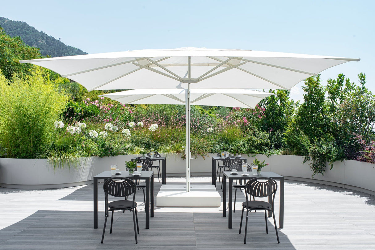 Emu 440 Coupole Chaise Repas