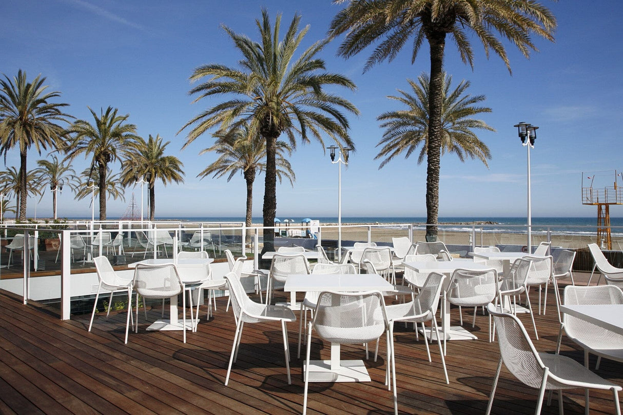 Emu 473 Round Table repas 80x80cm