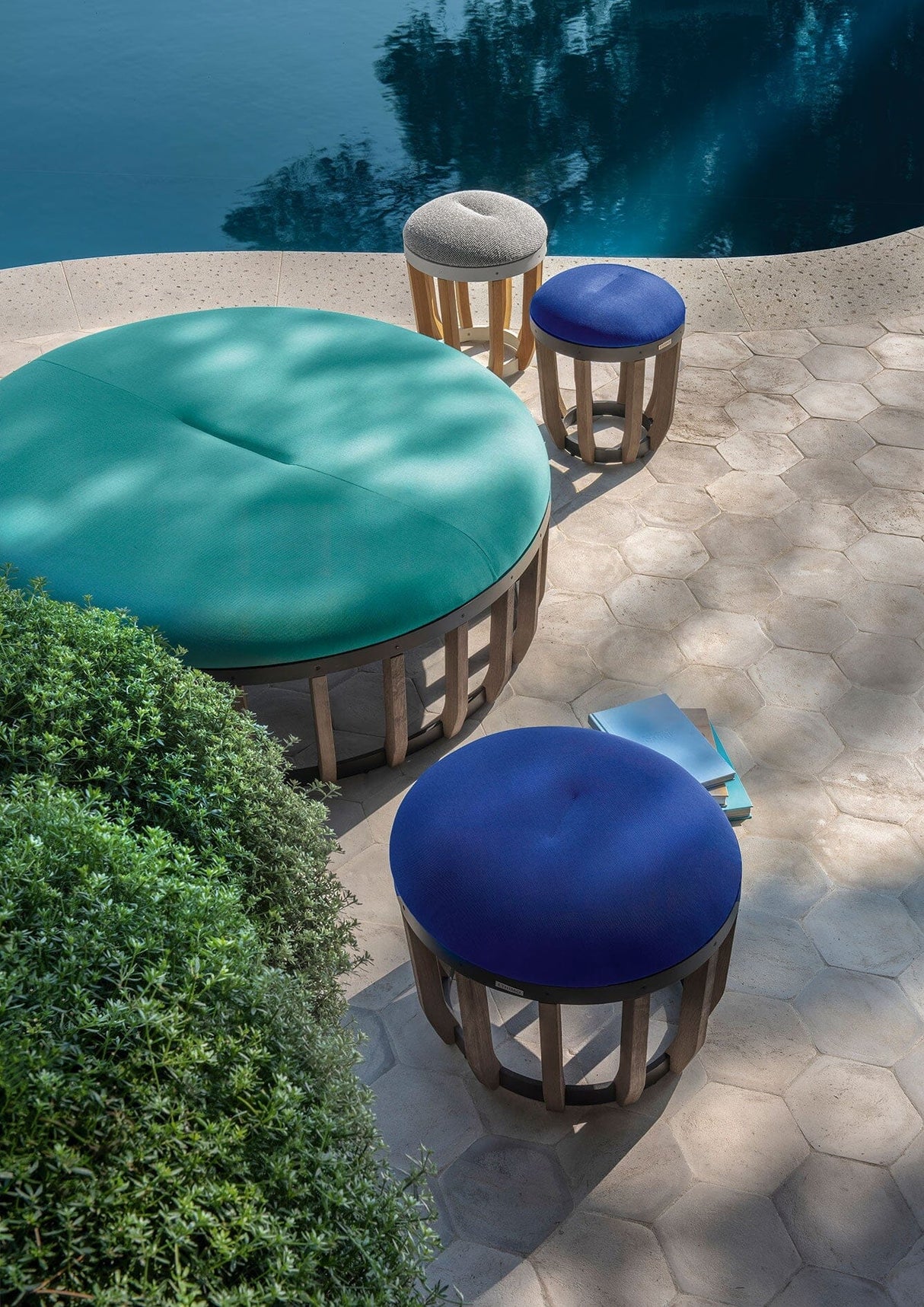 Ethimo Swing Pouf Ø40cm H:46cm