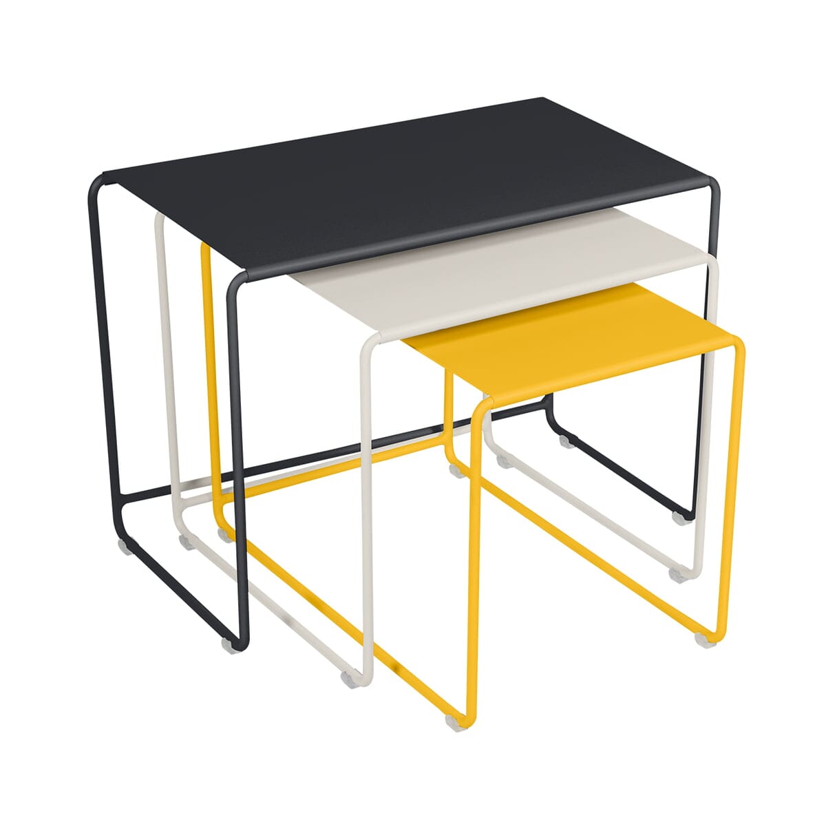 Fermob Oulala Trilogie de Tables basses Gigognes Carbone / Gris argile / Miel
