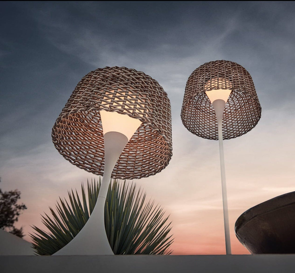 Gloster Ambient Mesh Tall Lantern Lampe sans fil