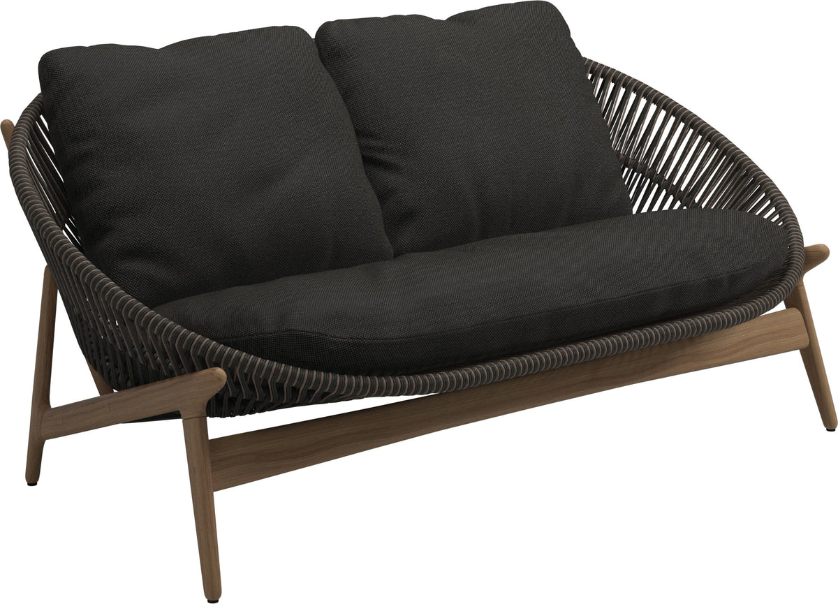 Gloster Bora Canapé 2 places Teck / Wicker Umber Grade D (ST) Ravel Sable 0120