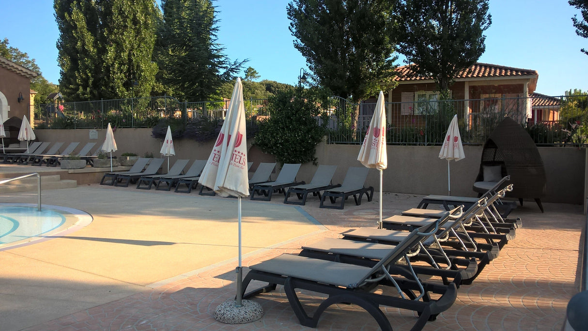 Grosfillex Bali Confort Bain de soleil empilable