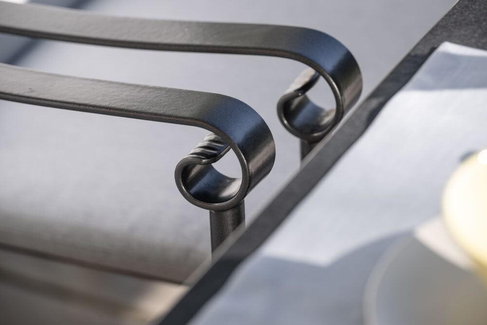 Hunn Excelsior Fauteuil repas empilable