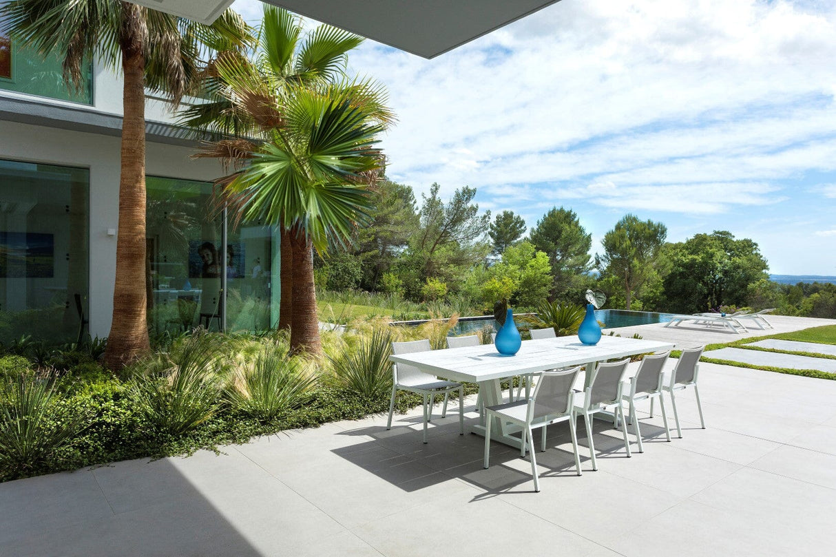 Les Jardins Amaka Chaise empilable