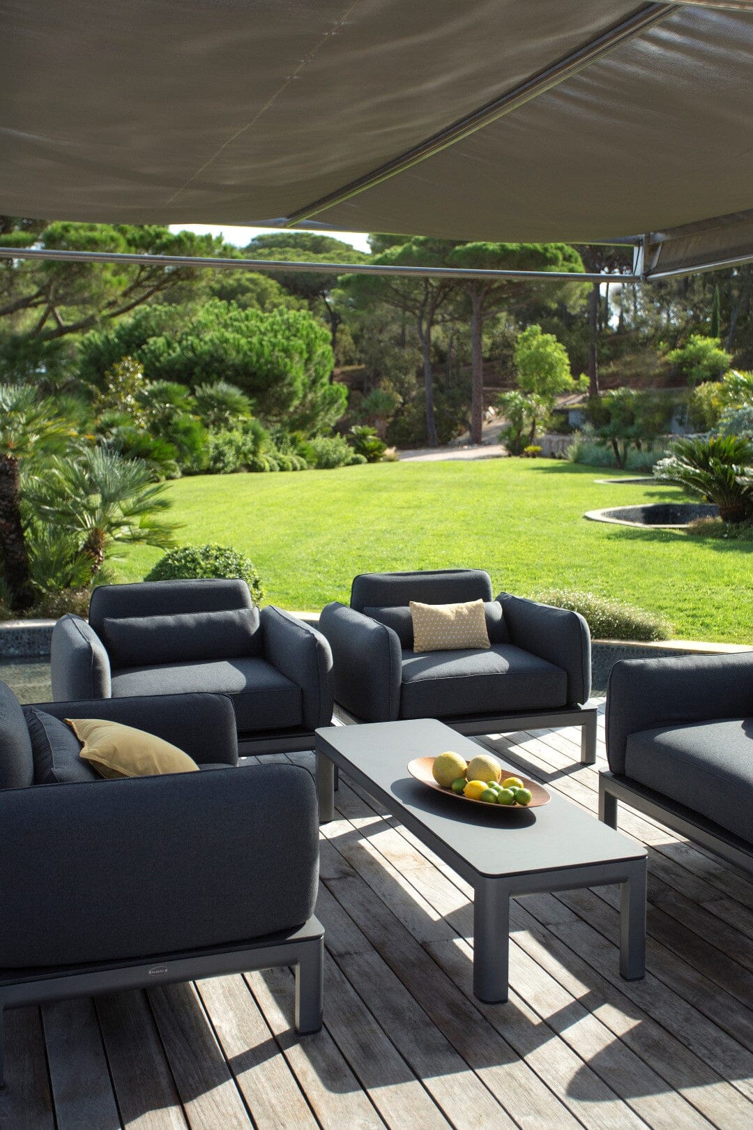 Les Jardins Koton / Tekura Coussins pour fauteuil