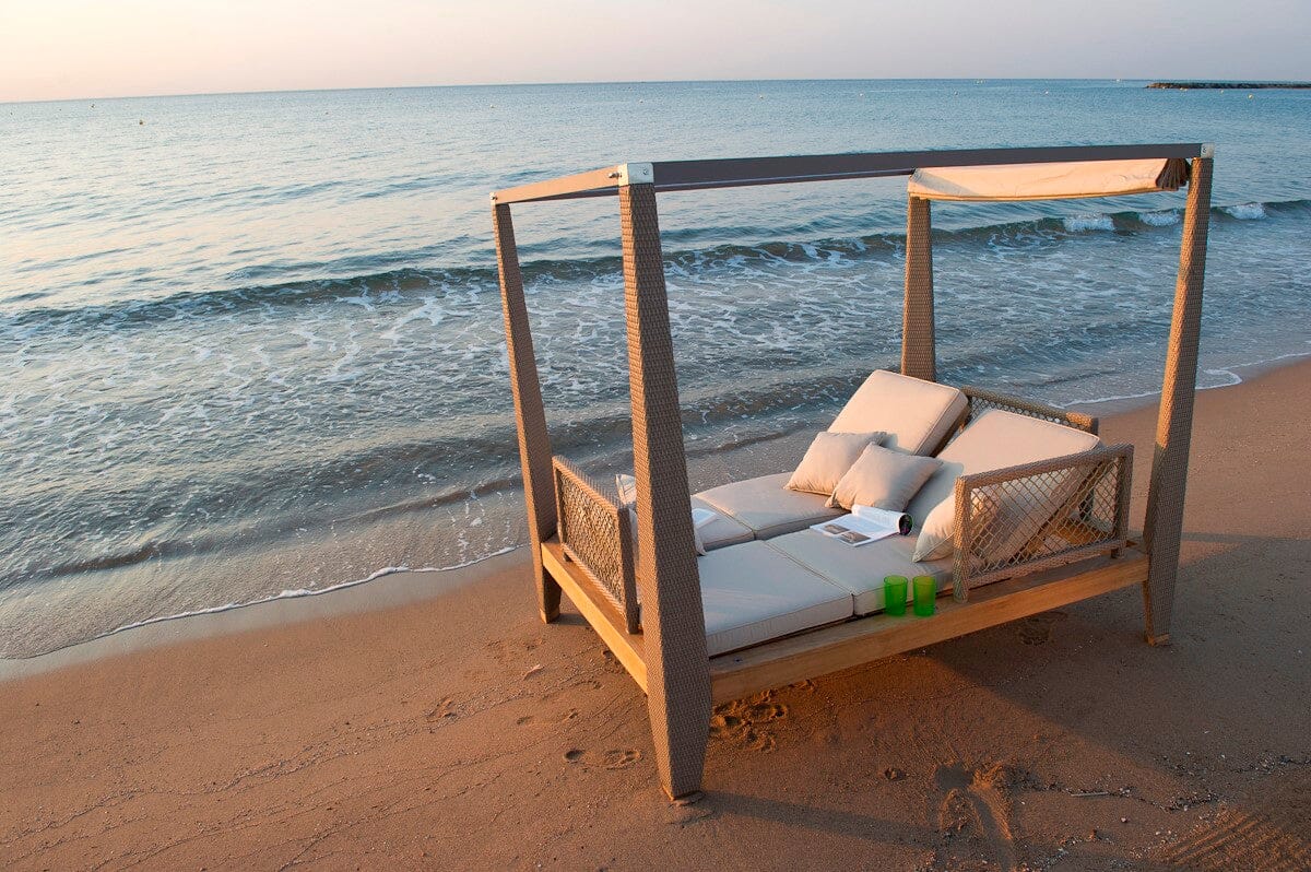 Les Jardins Zayo Lit balinais Toit Coulissant