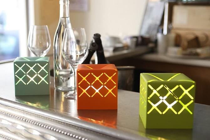 Maiori La Lampe Popup lampe solaire sans fil hybride bluetooth