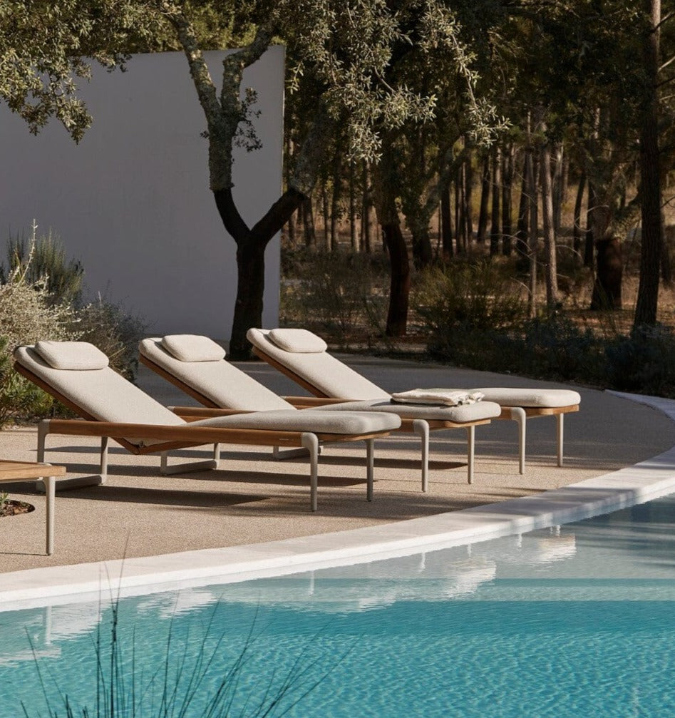 Manutti Flex Chaise longue textile, coussins en sus