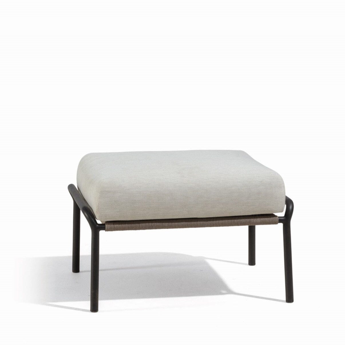 Manutti Radoc Radius Medium Footstool/Sidetable, coussins en sus Lava SF10 - Rope Bronze 4,5mm (1R01)