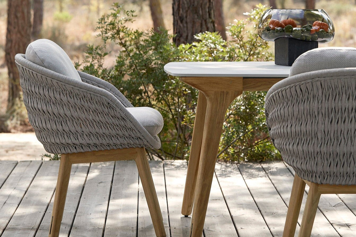 Manutti Sandua Fauteuil repas, coussins en sus