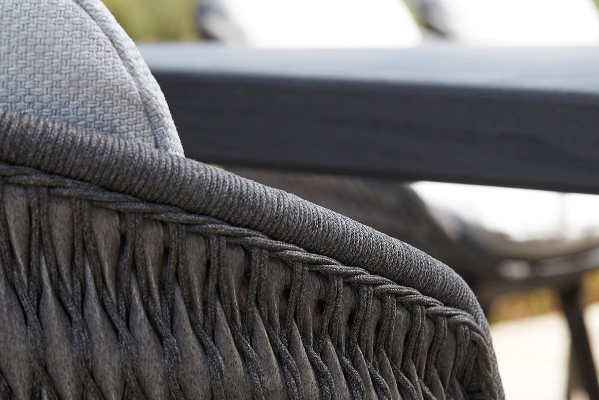 Manutti Sandua Fauteuil repas, coussins en sus