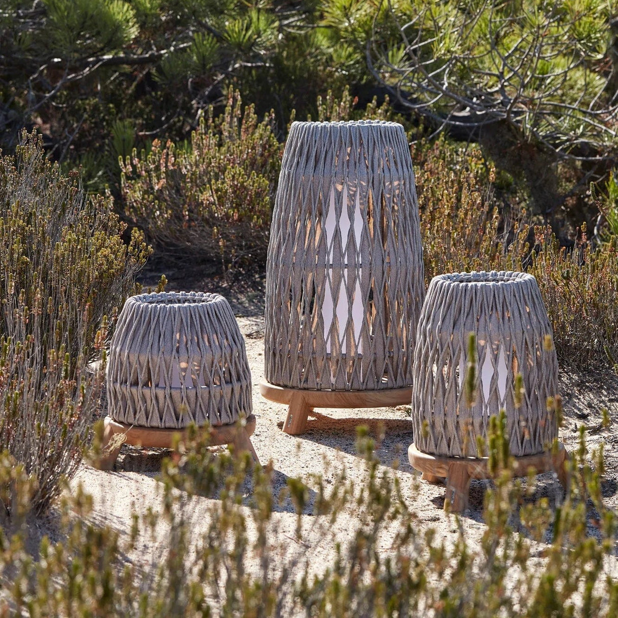 Manutti Sandua Lighting LED Medium