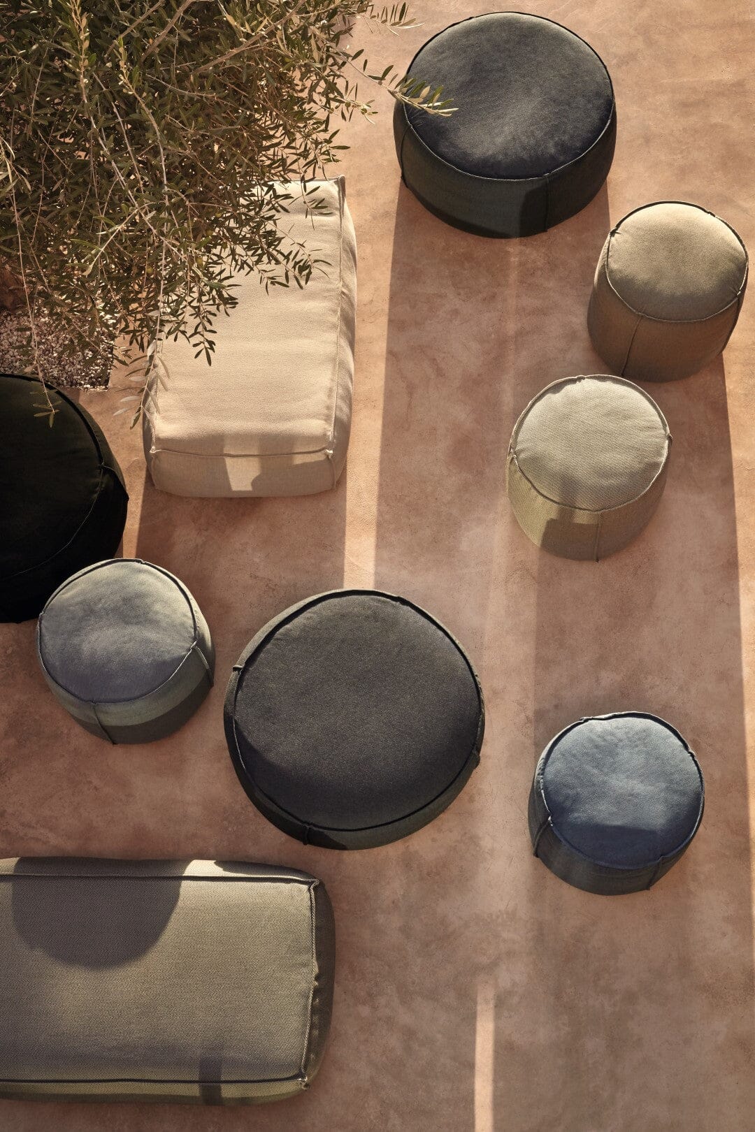 Manutti Touch Pouf ø82cm